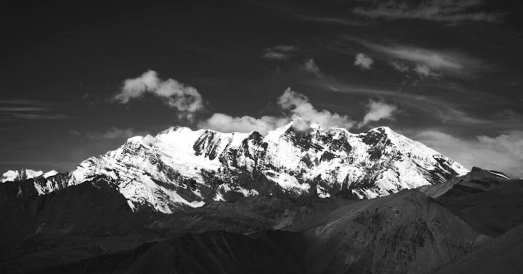 Nachhaltig im Himalaya: Wie du trotz Fernflug klimafreundlich trekken kannst (ohne Spaßbremse zu sein)