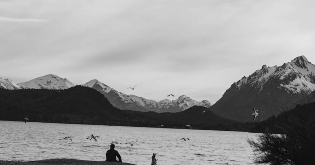 Patagonien packen wie ein Profi: Das einfache 4‑Jahreszeiten-Schichtsystem, das dich bei jedem Wetter rettet